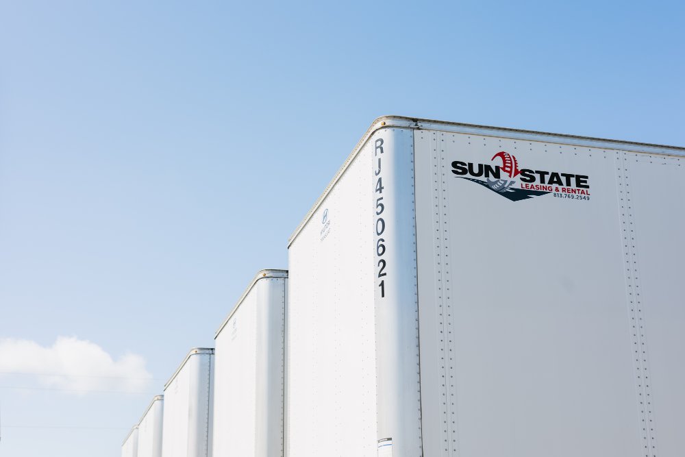 Sun State Leasing and Rental branding on the corner of a Hyundai Translead dry van trailer