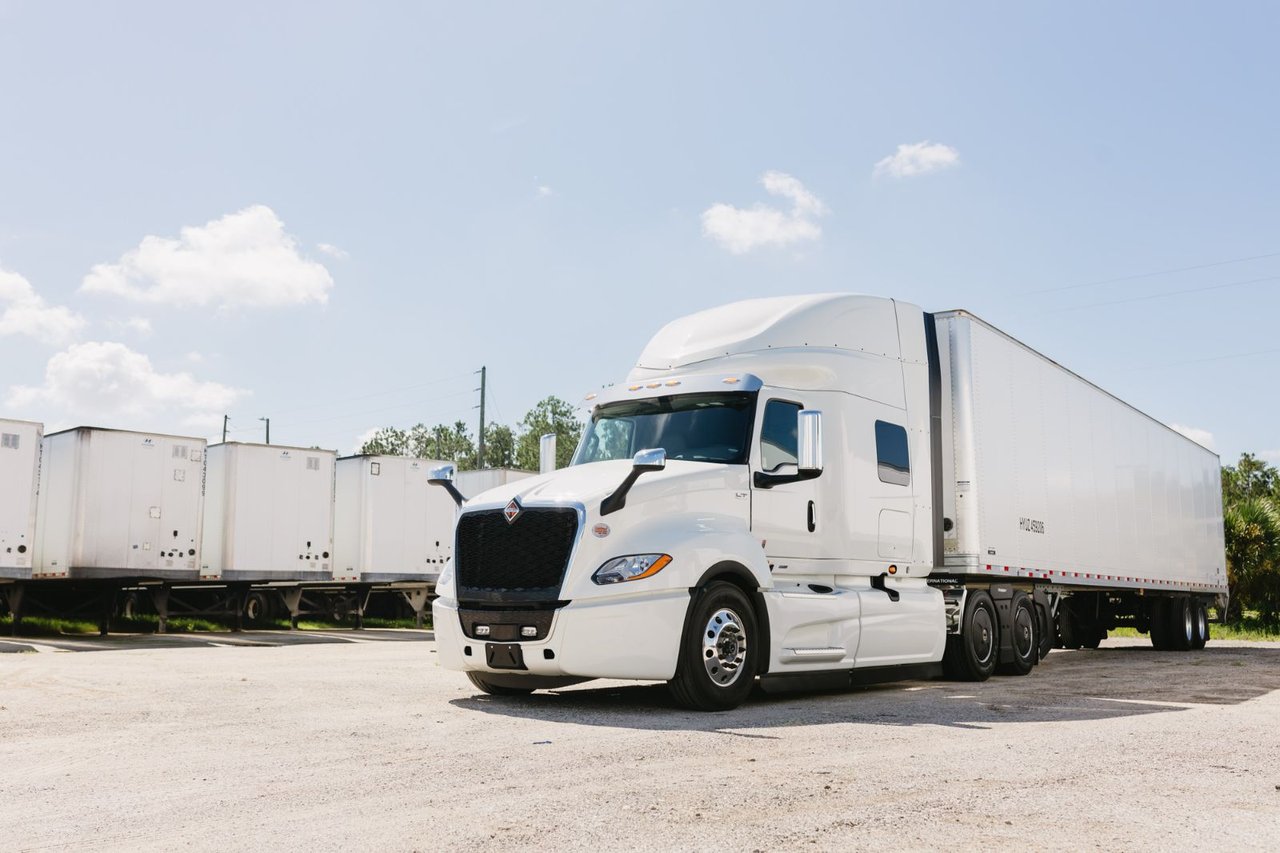 Hyundai Translead dry van trailer paired with an International day cab at Sun State